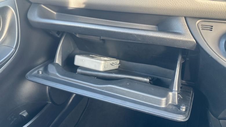 Toyota Yaris 1.5 VVT-i Icon Tech 5dr Petrol Hatchback